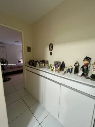 Imagem Casa para Venda em Natal, Lagoa Nova, 4 dormitórios, 2 suítes, 3 banheiros, 3 vagas