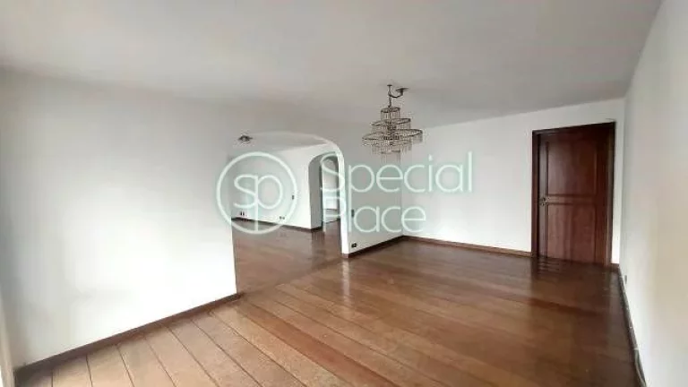 Imagem Apartamento amplo e iluminado no Jardim América. São 241m² de área privativa com 3 dormitórios ...