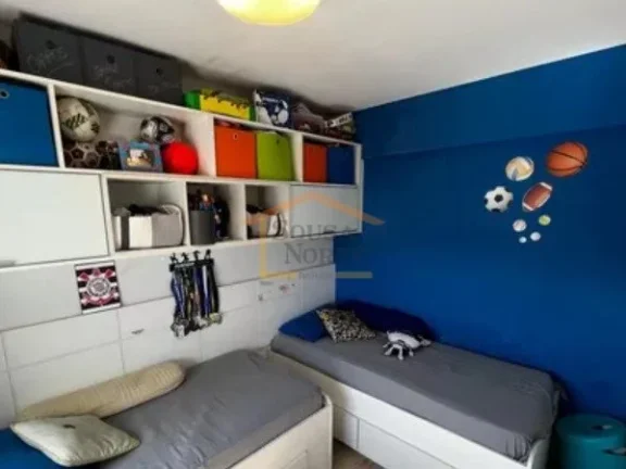 Imagem Apartamento com 87 m², composto por 2 dormitórios, 3 banheiros, possui varanda, box, armários nos...