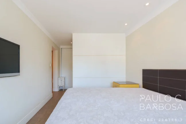 Imagem Pinheiros Venda - 3 Dormitórios (1 Suíte) - 1 Vaga - 157m²