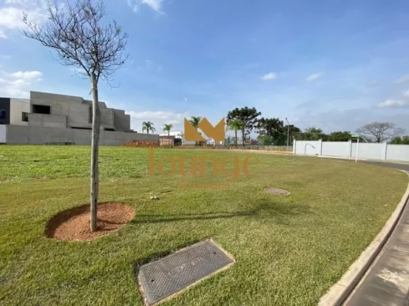 Imagem Terreno À Venda em Condomínio Alphaville Zona Sul-Votorantim