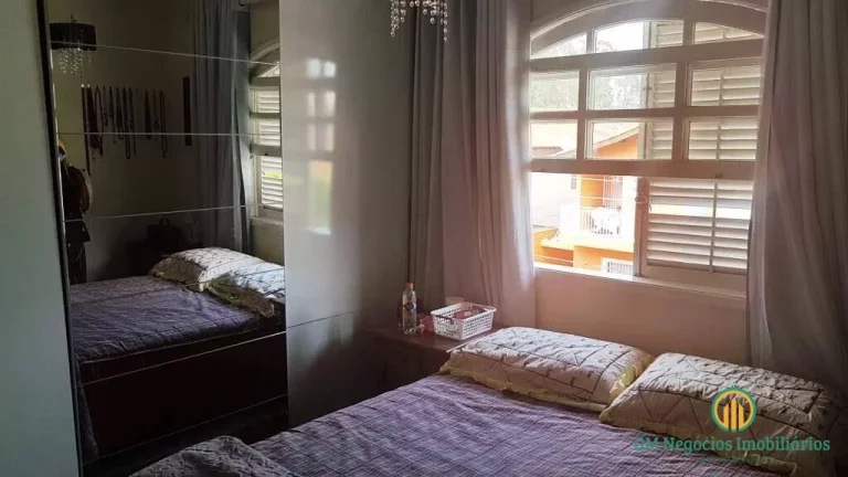 Imagem Casa com 3 dorms ( 1 suite ) em condomínio - Parque Ipê, SP