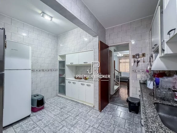 Imagem Apartamento à venda, 94 m² por R$ 535.000,00 - Agriões - Teresópolis/RJ