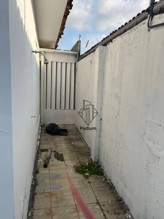 Imagem Casa com excelente localização no Bairro dos Estados a 250m do Shopping Sebrae - CA0214.