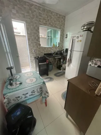 Imagem CASA COM 60 m² - MARACANÃ - PRAIA GRANDE SP