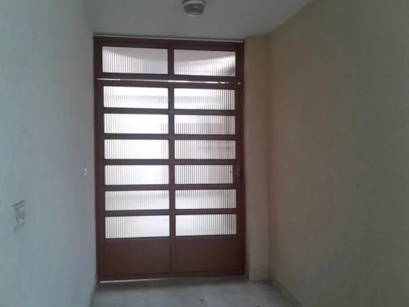 Imagem Sobrado com 2 dormitórios à venda, 320 m² por R$ 990.000,00 - Centro - Suzano/SP
