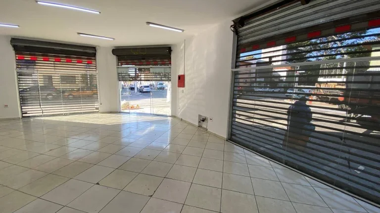 Imagem Salão Comercial de Esquina para Locação – Miolo do Ipiranga