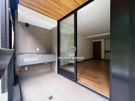Imagem Apartamento com 3 dormitórios à venda, 92 m² por R$ 840.000,00 - Alto - Teresópolis/RJ