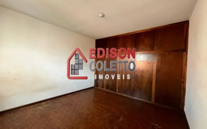 Imagem Casa na Vila Rezende, com 3 Quartos e 2 banheiros à Venda, Piracicaba/SP!!
