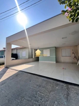 Imagem Casa 3 quartos sendo 1 suíte Condomínio Mônaco