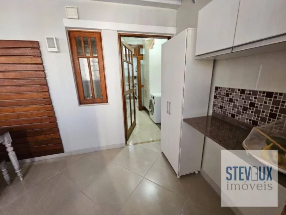 Imagem Casa em condomínio fechado próxima ao metrô Santa Cruz