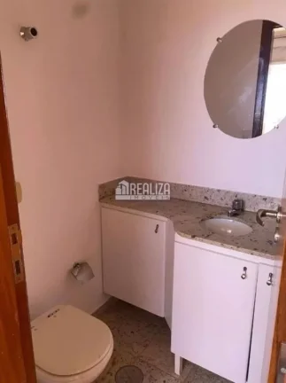 Imagem Apartamento Duplex de Cobertura no Condomínio Residencial Shopping - 3 quartos sendo 2 suítes e Móveis Planejados no Bairro Santa Maria, em Uberaba