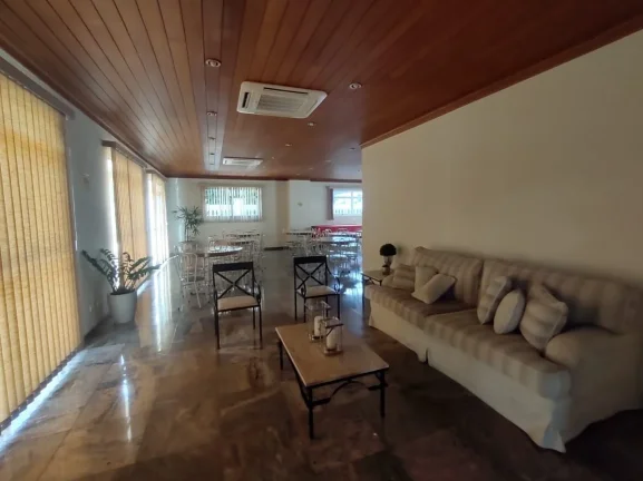 Imagem Lindo apartamento com 3 dormitórios com armários e suíte com closet. Sala ampla com dois ambiente...