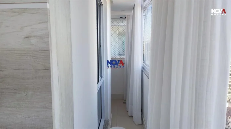 Imagem More hoje mesmo em um belo apartamento de 2 quartos com suíte a poucas quadras da praia de Itaparic...