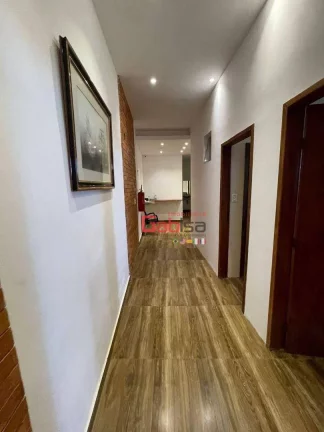 Imagem Casa com 4 dormitórios à venda, 160 m² por R$ 750.000 - Jardim Flamboyant - Cabo Frio/RJ