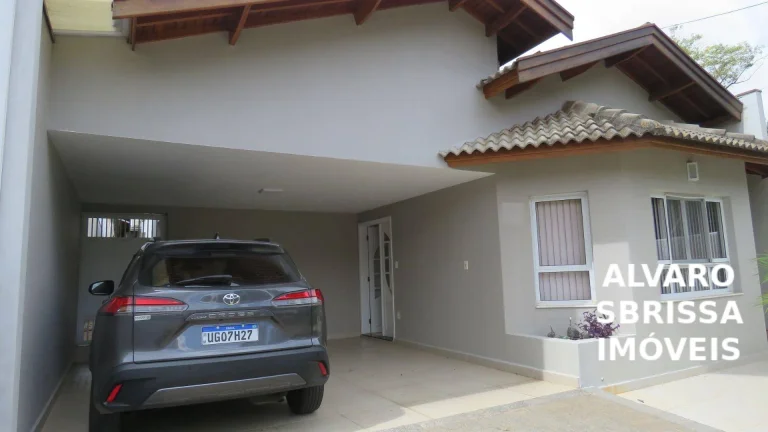 Imagem Casa Térrea com 3 suites à Venda no Condomínio Portal de Itu
