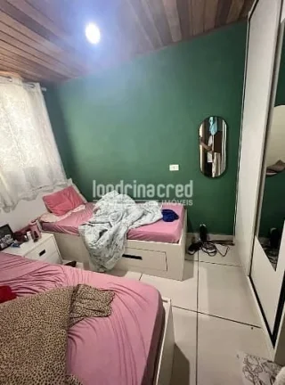 Imagem Ampla Casa à Venda em Londrina – 5 Quartos, Churrasqueira e 3 Vagas