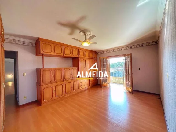Imagem Casa com 3 dormitórios para alugar, 362 m² por R$ 3.783,00 - Assistência - Rio Claro/SP