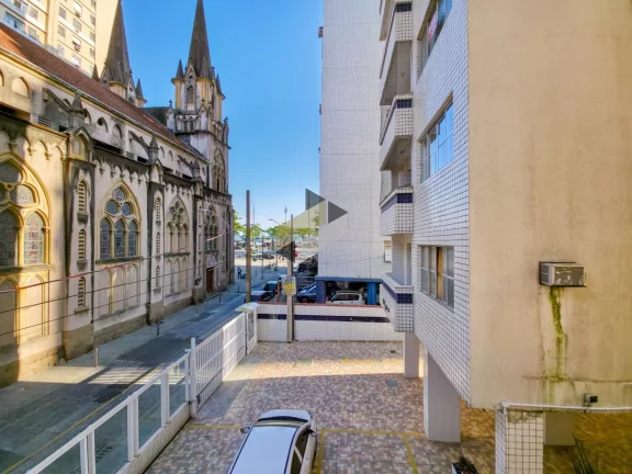 Imagem Apartamento para Venda em Santos, Embaré, 2 dormitórios, 1 banheiro, 1 vaga