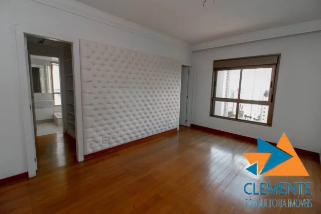 Imagem Apartamento de LUXO 04 SUITES E 05 VAGAS Belvedere BH. MG