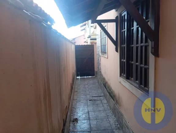 Imagem VENDO DUPLEX DE 2 QUARTOS EM CONDOMINO FECHADO