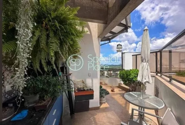 Imagem Cobertura a venda no Campo Belo Com uma vista deslumbrante, essa cobertura tem uma planta bem legal ...