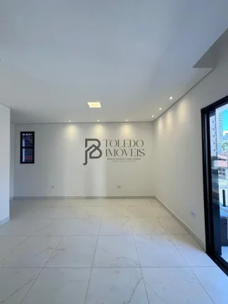 Imagem Casa Triplex de 2 dormitórios com suítes no bairro Tupi - Praia Grande