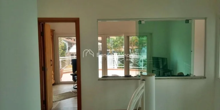 Imagem Casa à venda, 4 quartos, em condomínio, Sousas, Campinas.
Sobrado, três pisos, 4 quartos, 3 suít...