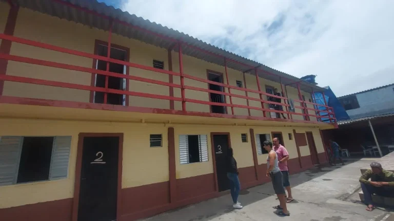 Imagem Pousada para Venda em Itanhaém, Balneário Gaivota, 12 dormitórios, 12 suítes, 2 banheiros, 10 vagas