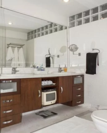 Imagem Higienópolis apartamento com 3 suítes e 3 vagas, 282 m2
