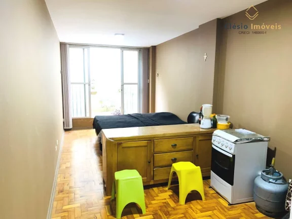 Apartamento com Quintal | 40 m² | Shopping Frei Caneca - Consolação