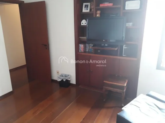 Imagem Localização privilegiada em uma das regiões mais desejadas da cidade!

Este apartamento oferece e...