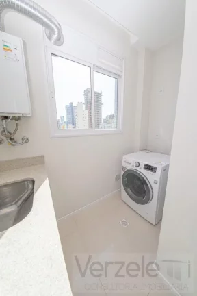 Imagem Apartamento 4 ou + dormitórios para Venda em Balneário Camboriú / SC no bairro Centro