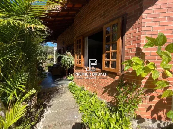 Imagem Casa com 3 dormitórios à venda, 155 m² por R$ 790.000,00 - Quebra Frascos - Teresópolis/RJ