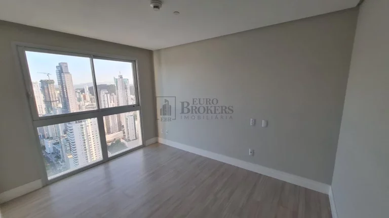 Imagem Apartamento com 3 suítes à venda no edifício Infinity Cost