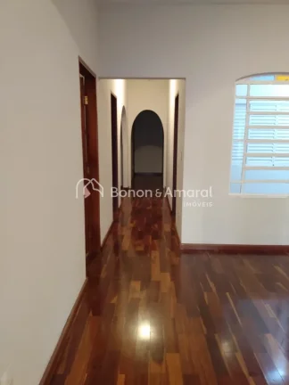 Imagem Casa Térrea à Venda na Vila Bressani - Paulínia/SP
Conforto, Espaço e Localização Central!

Ex...