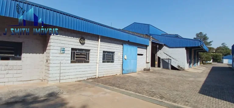 Imagem TERRENO COM GALPÕES Á VENDA - A.T. 7.430m² . AC. 2.816m² (5 galpões+adm)