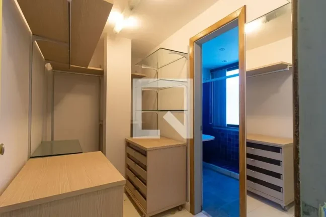 Imagem Casa à venda - Copacabana, 748m2