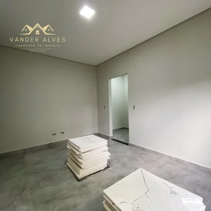 Imagem Imperdível: Casa à venda em Foz do Iguaçu-PR, no Centro, 3 quartos, 1 suíte, 2 salas, 2 vagas e 105m²!