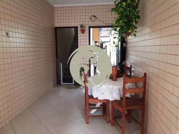 Imagem Casa Sobreposta Alta a venda no bairro do Marapé
