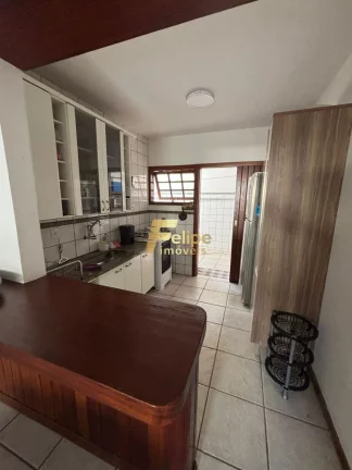 Imagem OPORTUNIDADE DE CASA DUPLEX EM CONDOMÍNIO FECHADO.