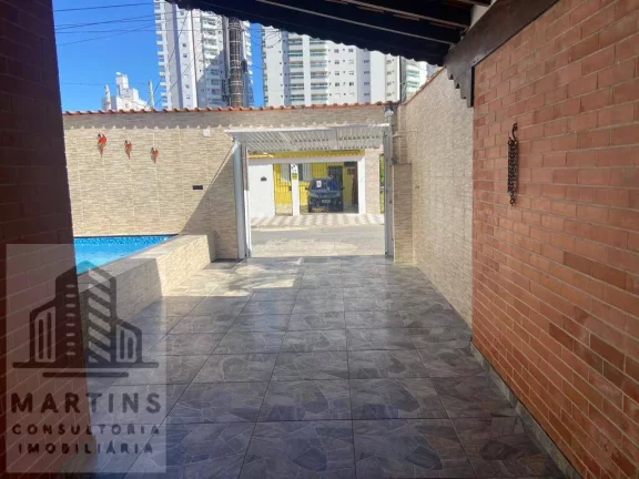 Imagem Ampla casa com piscina próximo a praia do Caiçara - 3 Dormit