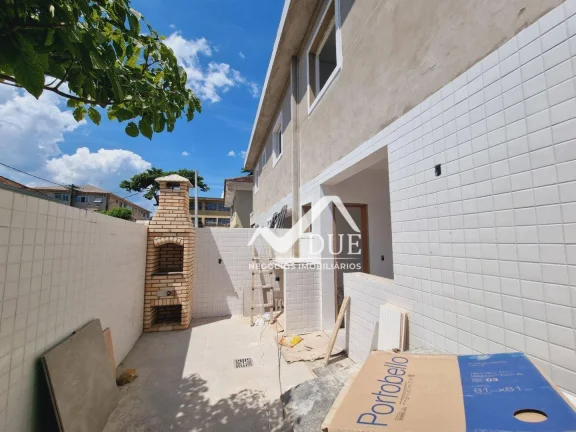 Imagem Sobrado com 3 suítes com piscina e churrasqueira à venda por R$ 1.480.000 - Vila Belmiro - Santos/SP
