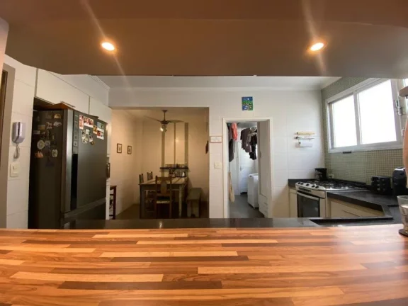 Imagem Apartamento com 3 dormitórios à venda, 131 m² por R$ 1.100.000 - Gonzaga - Santos/SP