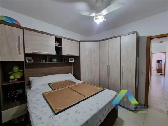 Imagem OPORTUNIDADE Dois Sobrados 160M², 2 vagas ótima localização e valor !!!