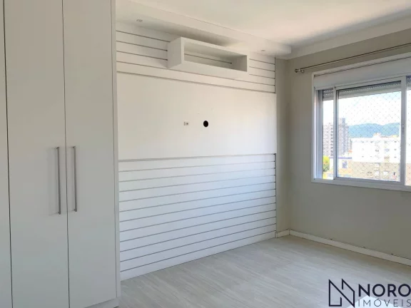 Apartamento 3 dormitórios com suíte e sacada na Av. Presidente Vargas