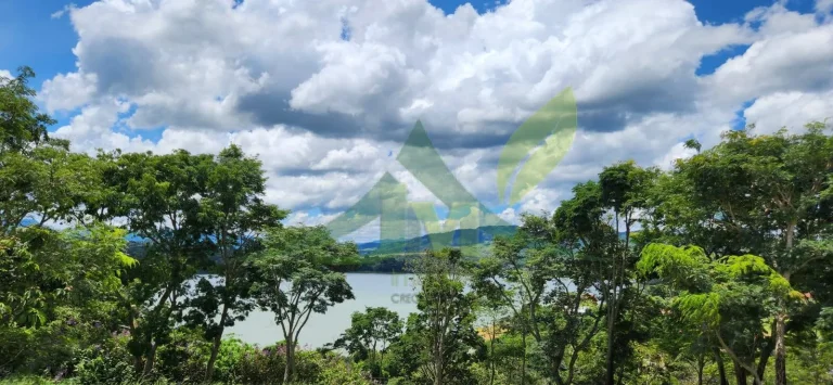 Imagem Lindo Terreno com uma incrível Vista da Represa de Piracaia