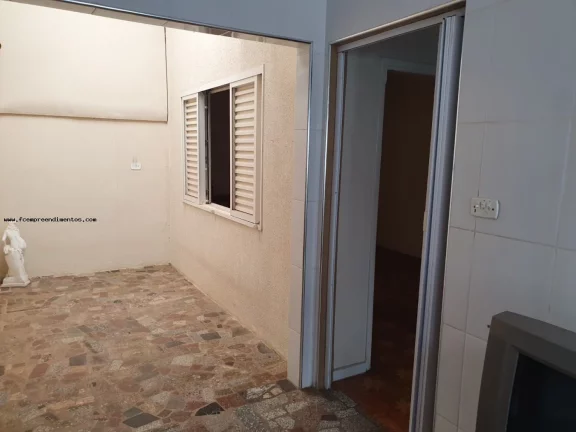 Imagem Casa para Venda em Limeira, Jardim Morro Azul, 3 dormitórios, 2 banheiros, 3 vagas