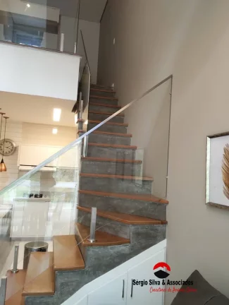 Imagem Apartamento Duplex Mobiliado a Venda no Vila Capivari em Campos do Jordão.