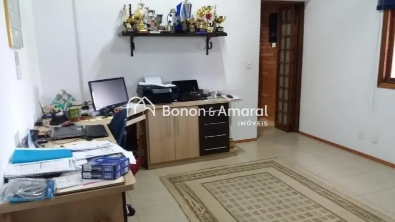 Imagem Venha desfrutar da paz e tranquilidade desta aconchegante casa térrea no Clube de Campo Valinhos, e...